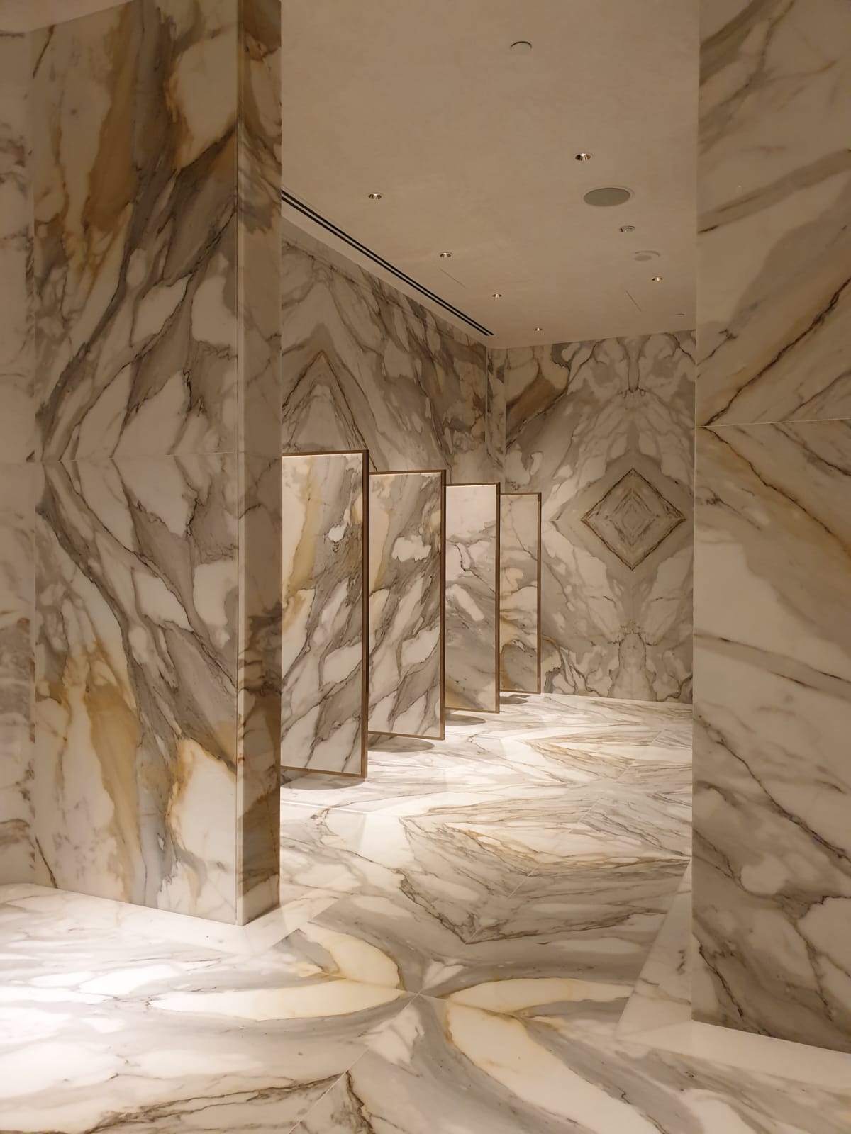 Marina Bay Sands, Apex Grand project