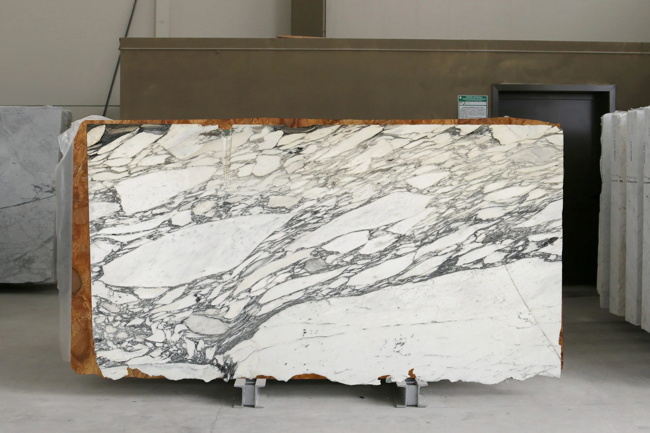 Arabescato Corchia natural stone texture